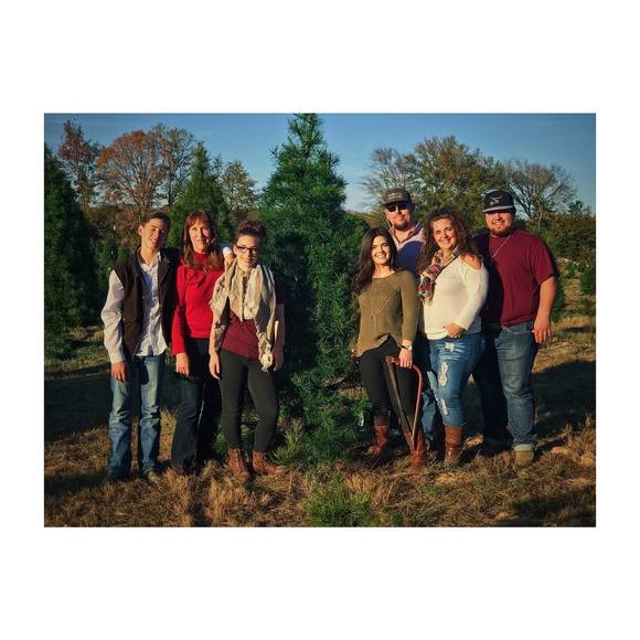 Meet your Posher, Mandy - Picture 1 of 1